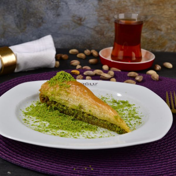Havuç Dilimi Baklava - Emiroğlu