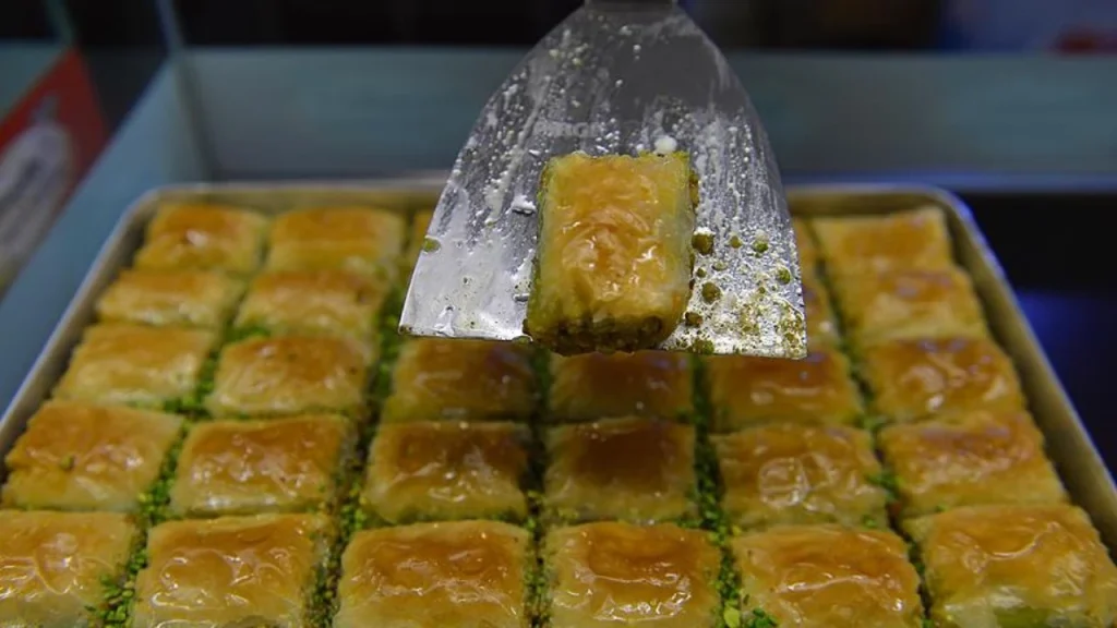 Baklavanın Yanında Ne İçilir