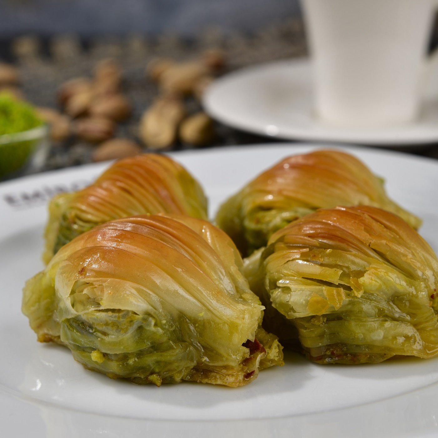 Mussel Baklava - Emiroğlu Baklava